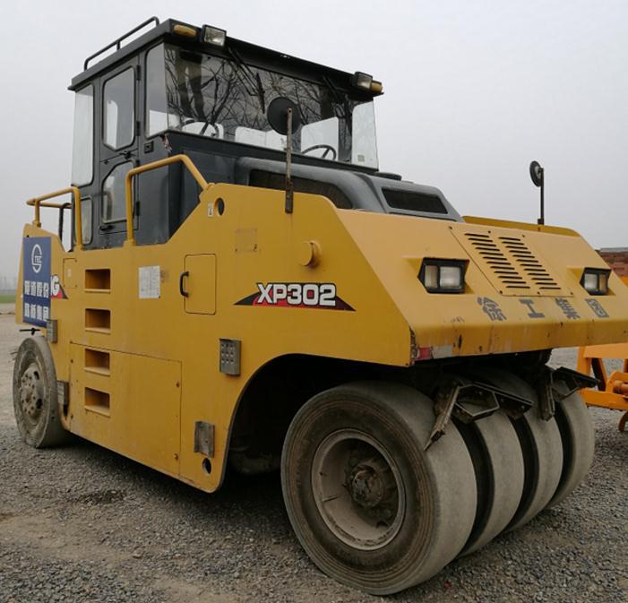 二手胶轮压路机 品牌徐工胶轮xp302压路机出售