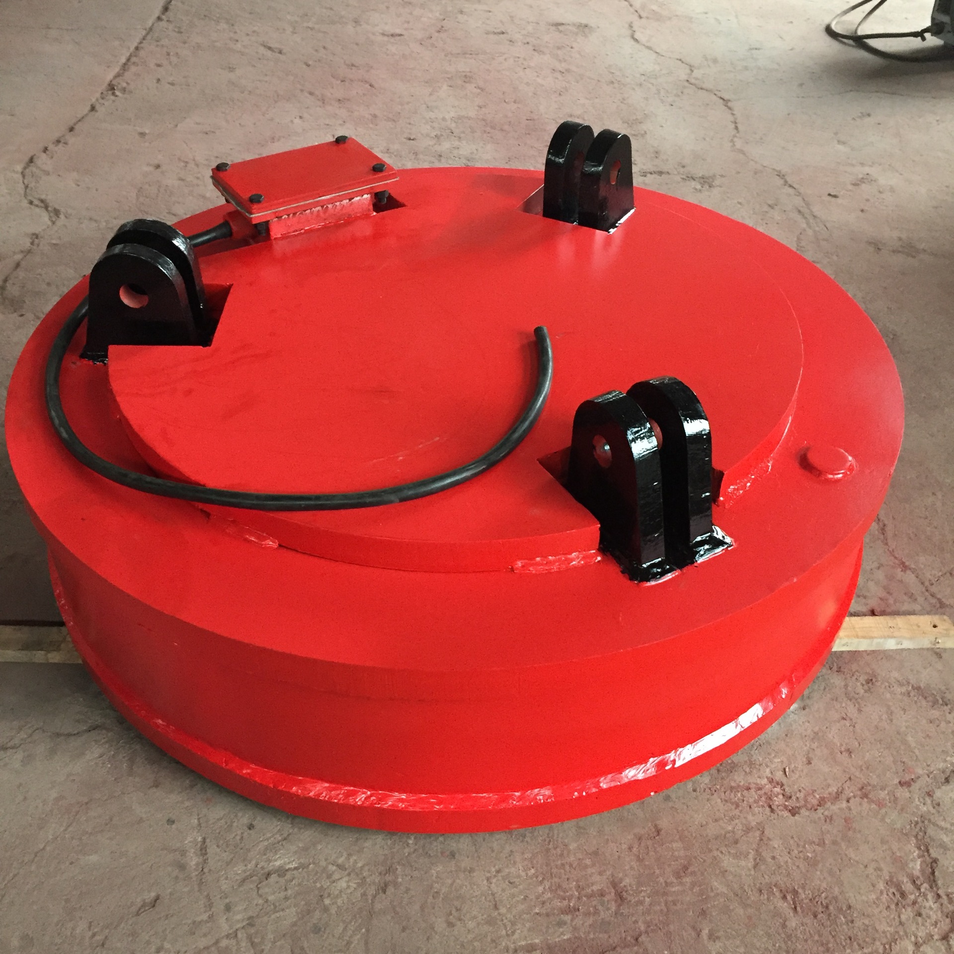 厂家生产强力电磁吸盘 厂家批发 强力电磁吸盘 厂家直销强力电磁