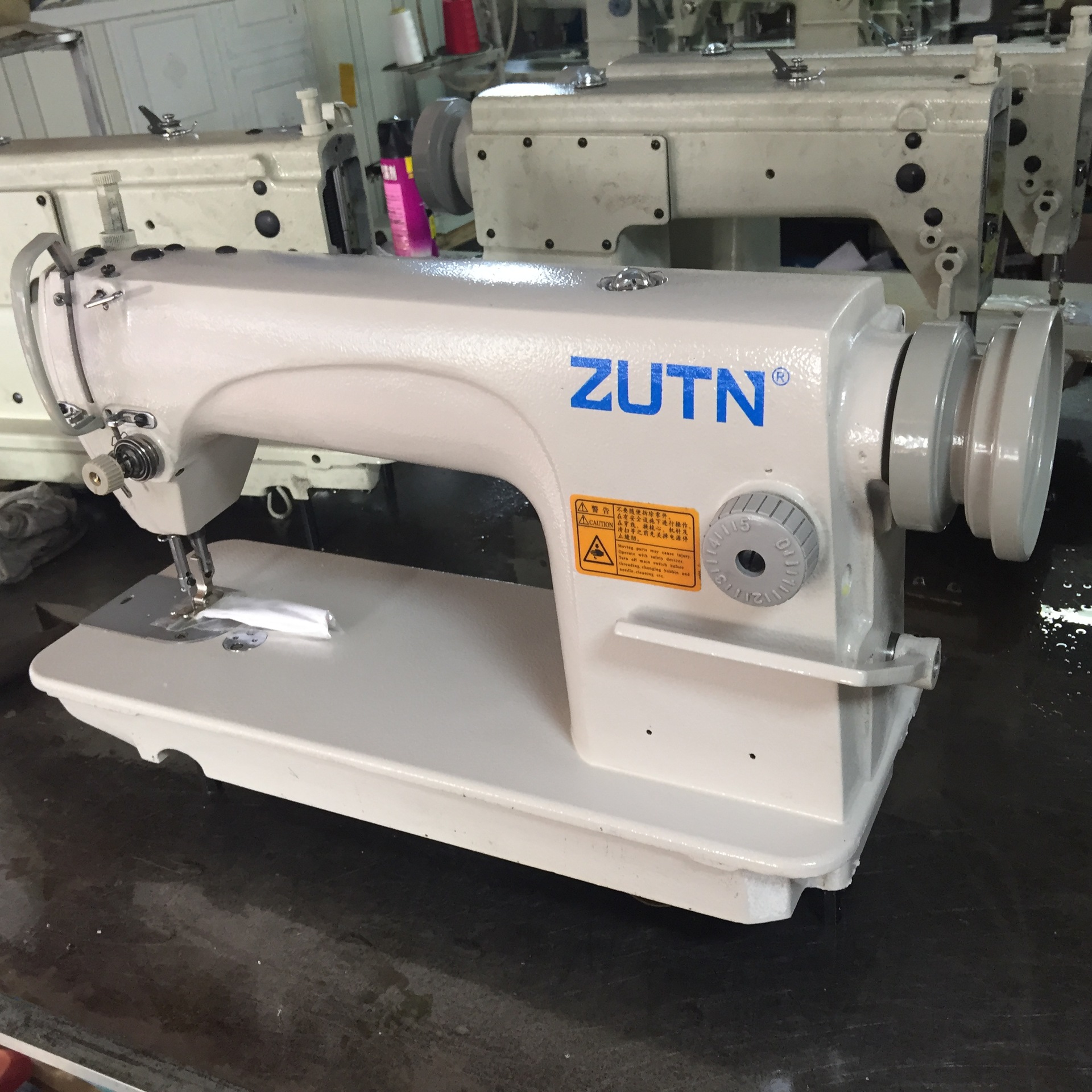 特价批发厂家直销全新6150普通高速平缝机平车工业家用窗帘缝纫机