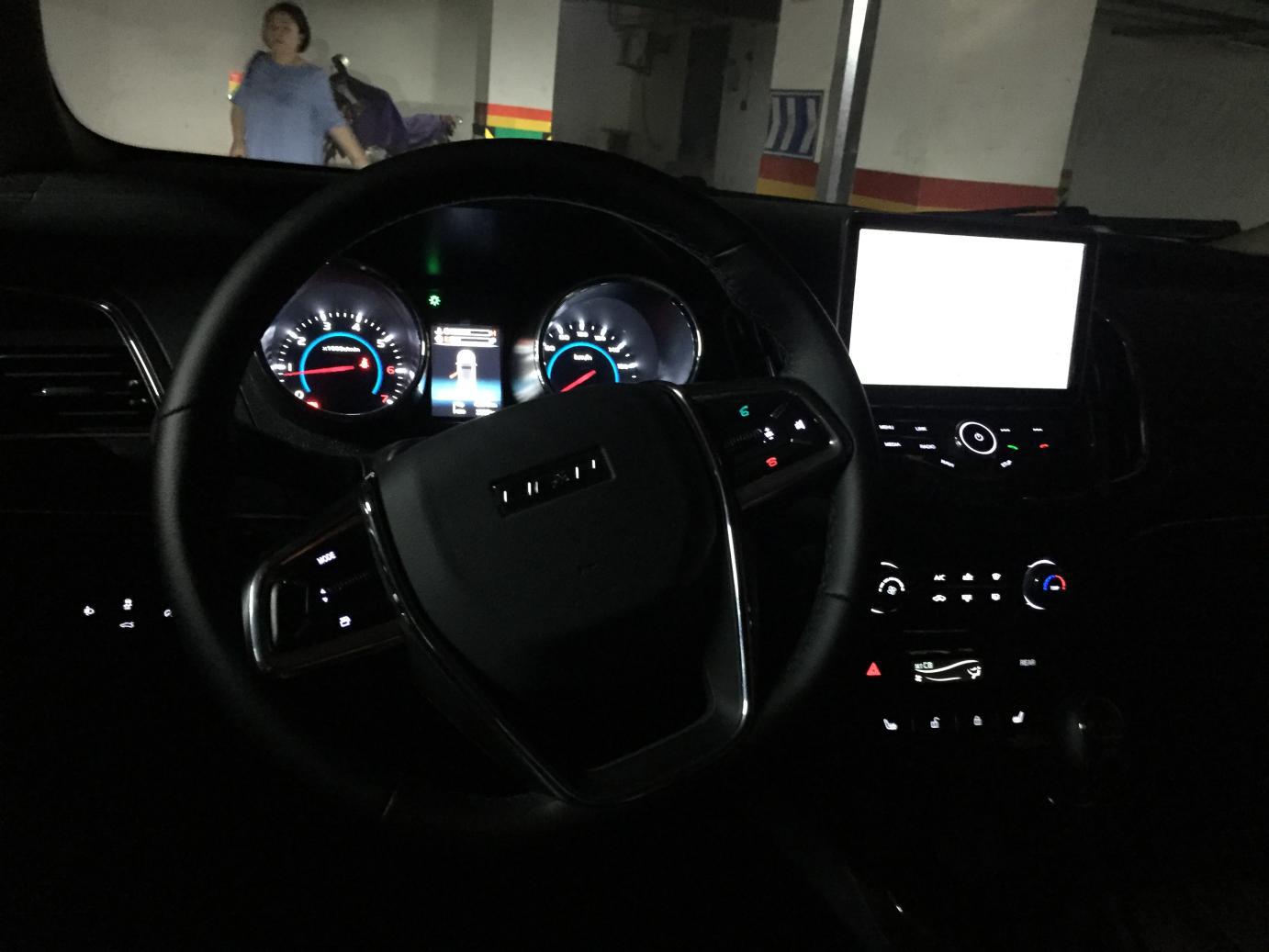 颤抖吧,夜晚中的"玛莎拉蒂"再次来袭!