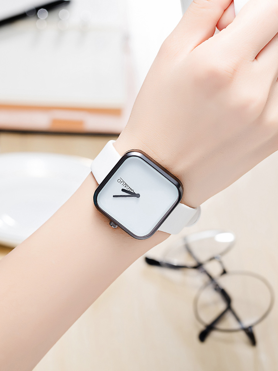 新款正方形石英表 极简风无刻度表盘 进口pc-21机芯