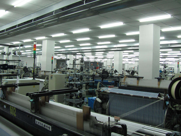 寻找什么样的装饰画厂家合作才能赚钱?