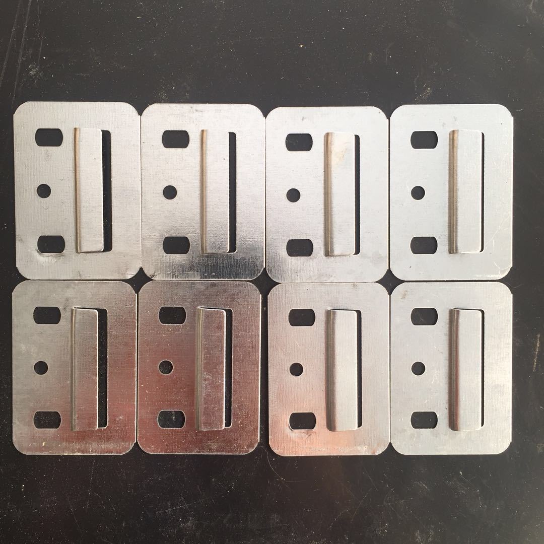 墙板卡扣 金属固定件 竹木纤维集成墙板卡扣墙板配件