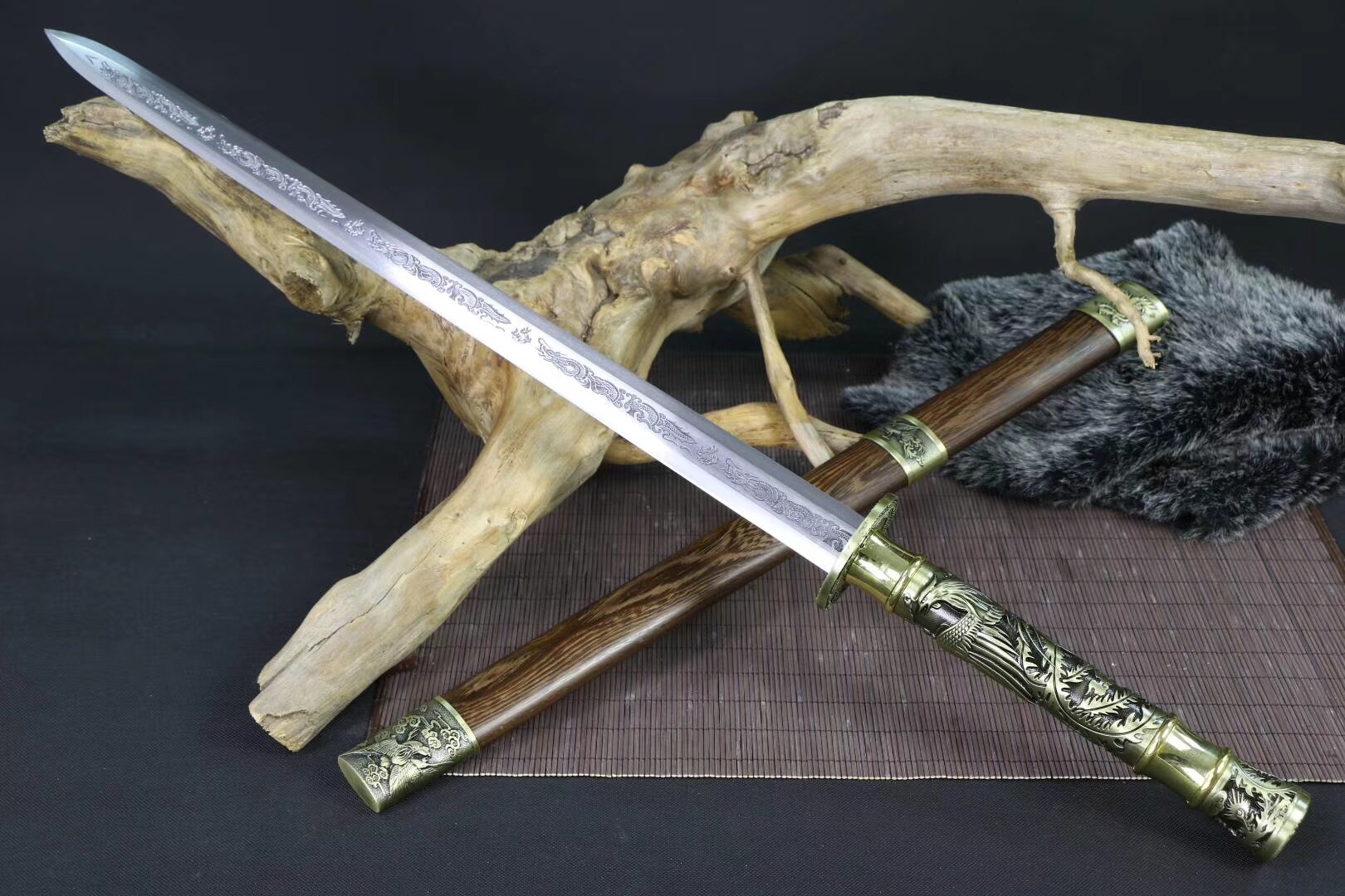 龙泉宝剑风云凤凰战剑一体汉剑镇宅收藏宝剑硬剑冷兵器未开刃