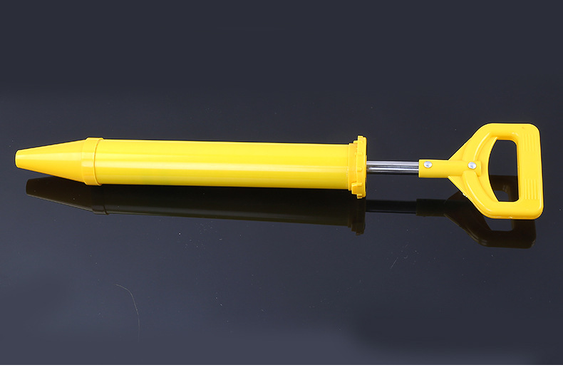 厂家直销圆咀/扁咀水泥填缝枪 水泥砂浆灌浆器防盗门勾缝注浆器