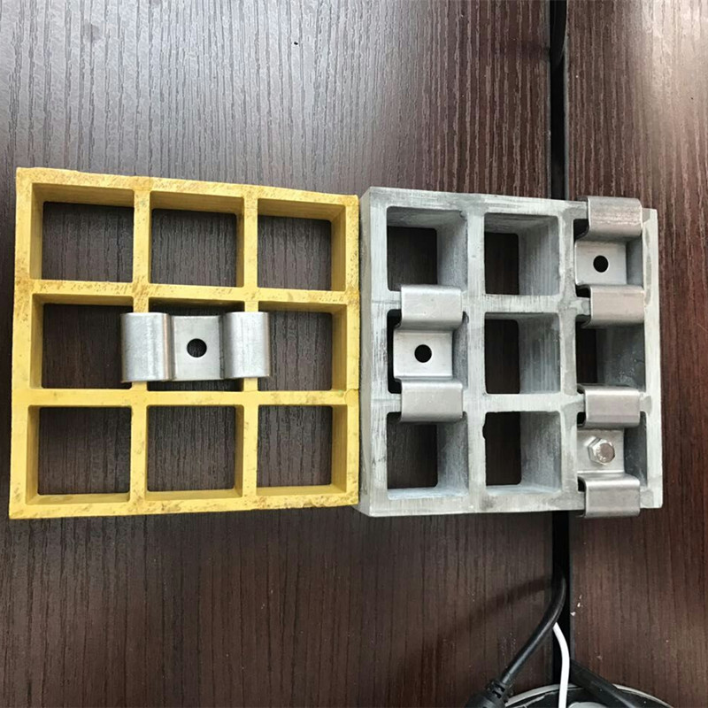 钢格板安装夹厂家a30型标准卡夹m扣沟盖不锈钢格栅板安装固定卡扣