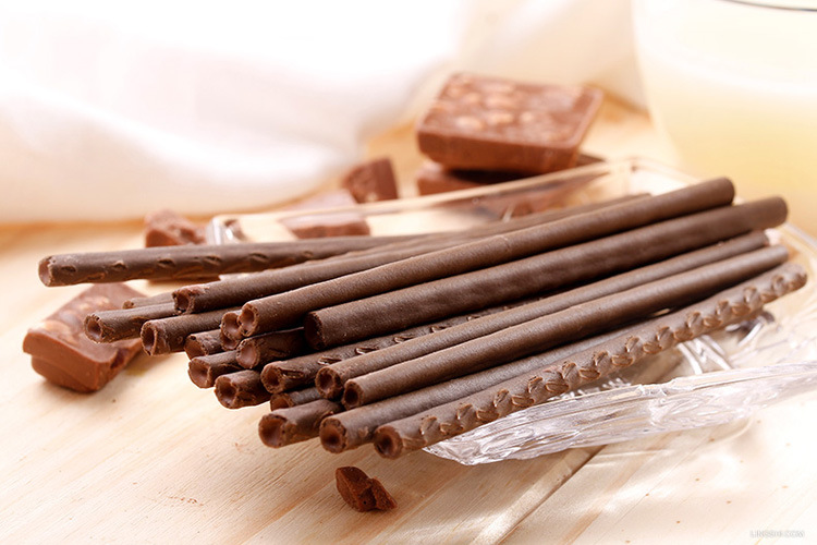 glico格力高百醇注心饼干巧克力棒48g休闲小零食条状饼干