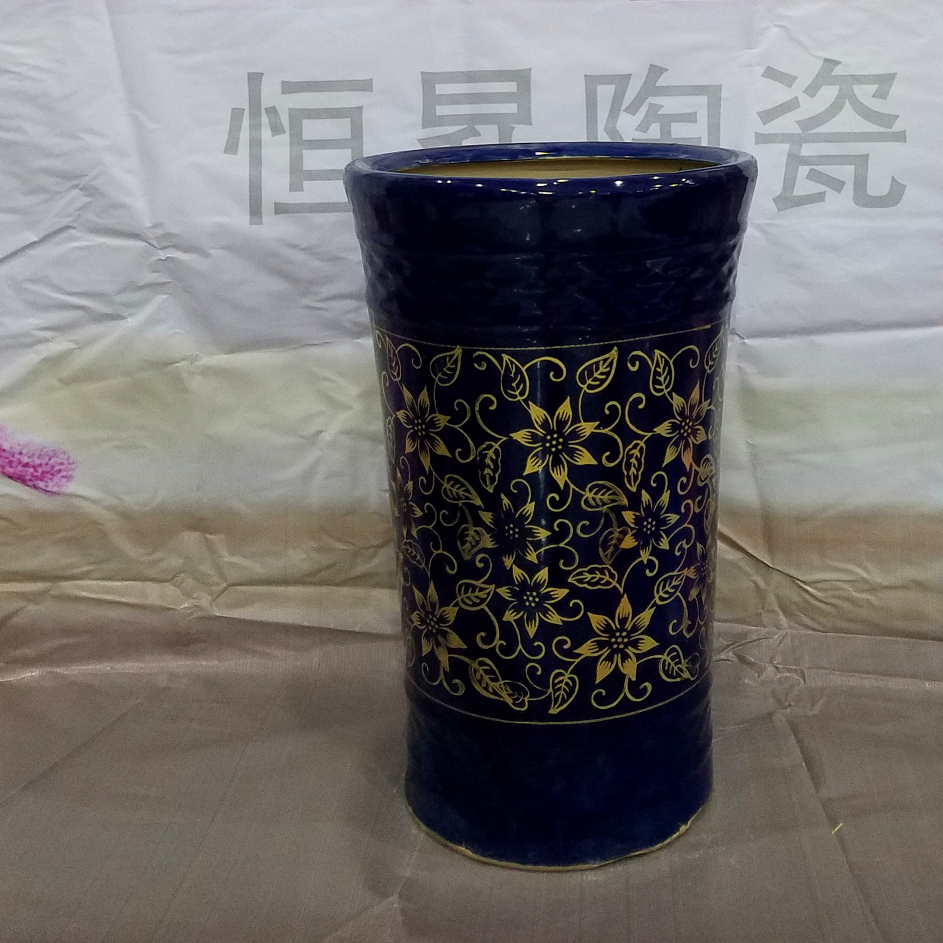 河南省禹州市恒升陶瓷花盆生产厂家批发大中小高低档陶瓷工艺花盆