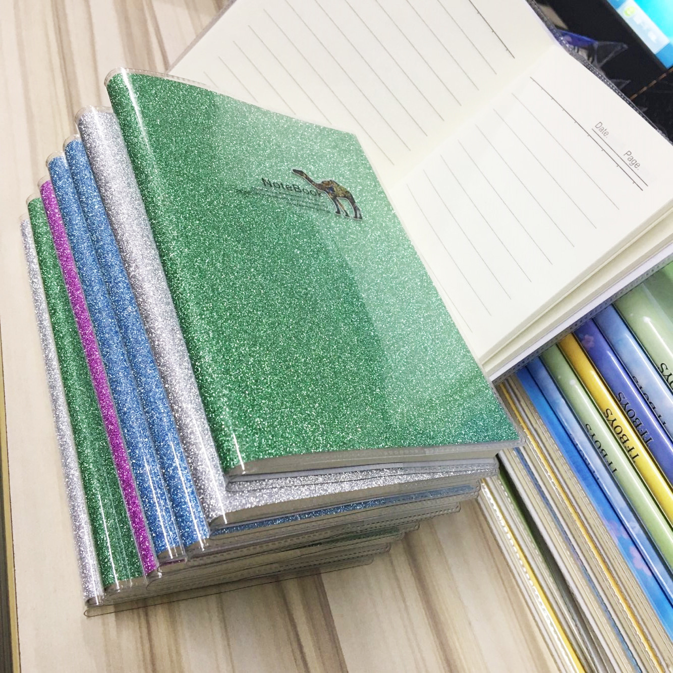 长款磨砂金粉胶面记事本 notebook动物工作手册48k笔记本文具批发