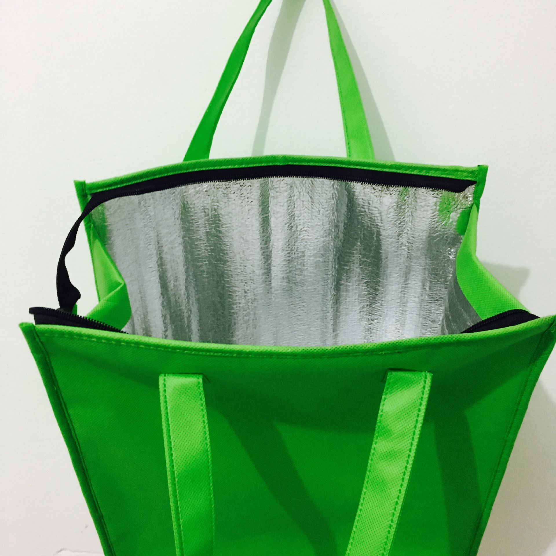 厂家专业定制无纺布野餐保鲜冰包冰袋铝箔拉链保温包保温袋定做