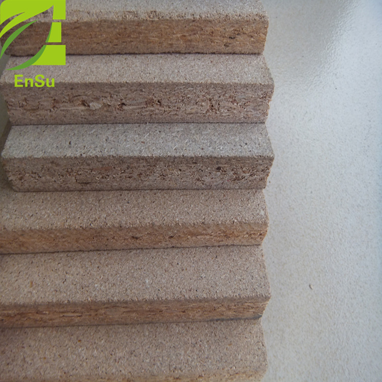 供应12mm刨花板木屑板颗粒板