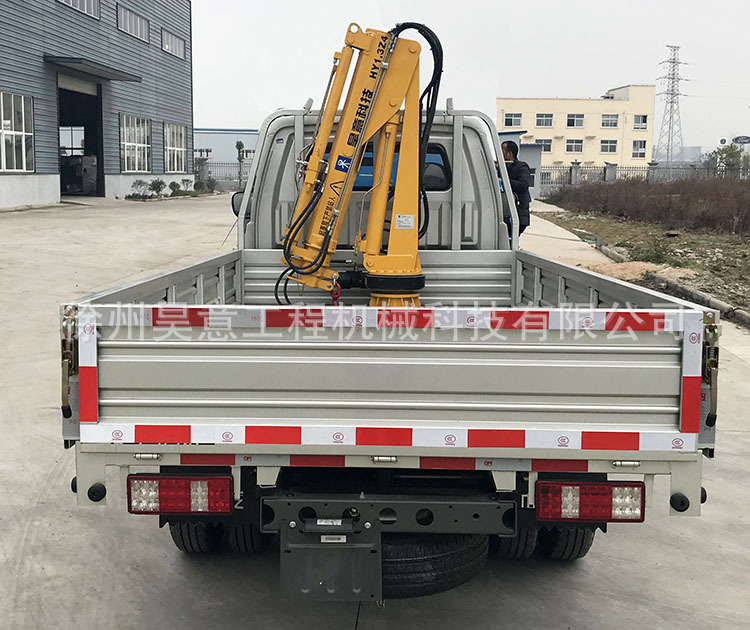 供应1吨小型货车吊 微型液压折臂小吊机 厂家现货直销价格