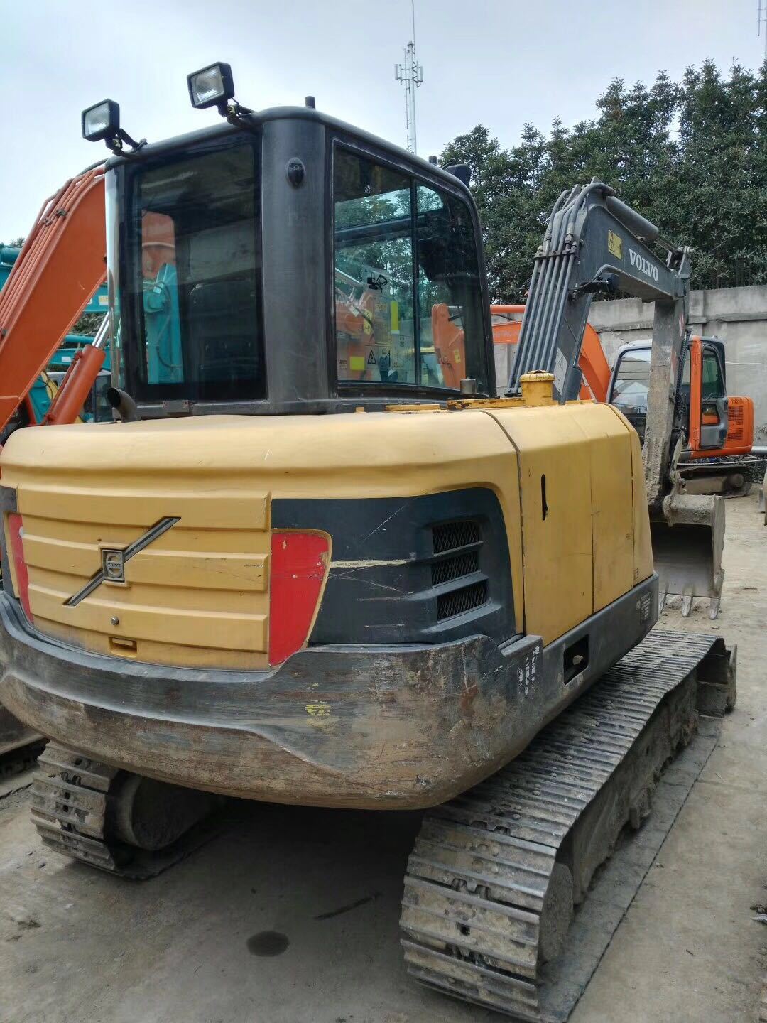 二手沃尔沃60挖机 二手挖掘机网 二手进口沃尔沃小型挖机