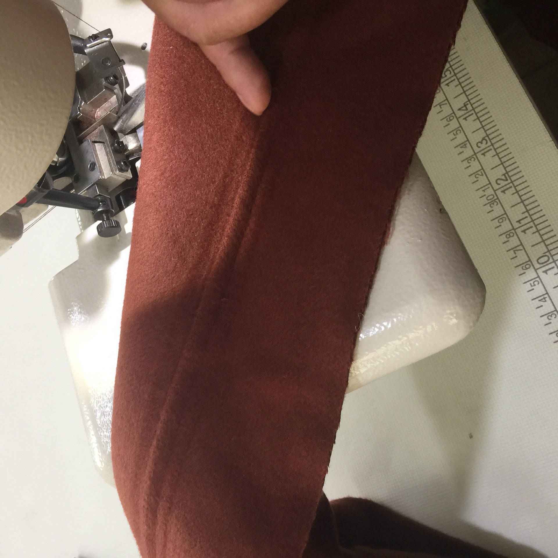 供应双面呢机器 双面呢仿手工暗缝机 双面呢羊绒撬边机 313暗缝机