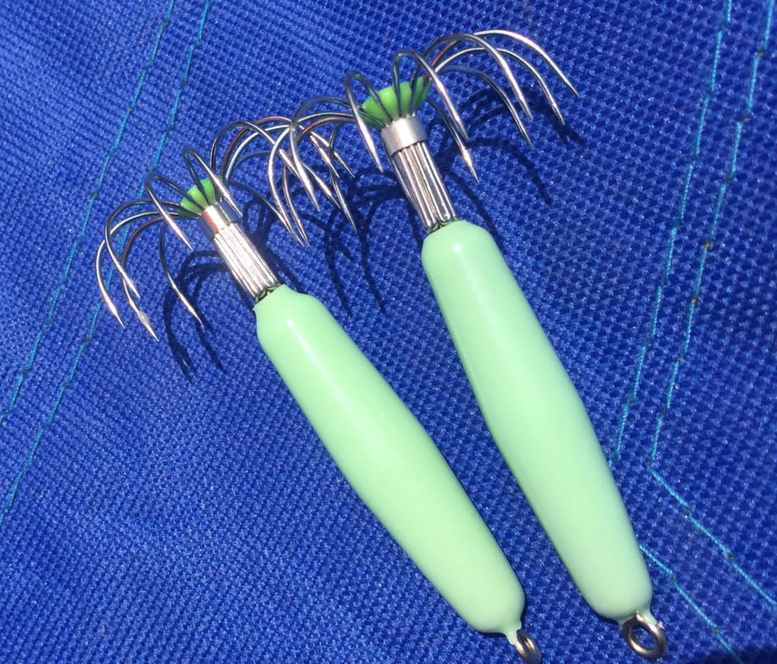 批软八带钩荧光夜光小鱿鱼钩吹筒杀吹桶海兔钩乌贼12爪钩12-35克