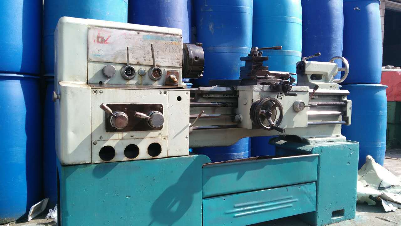 6240*750普通卧式车床车让