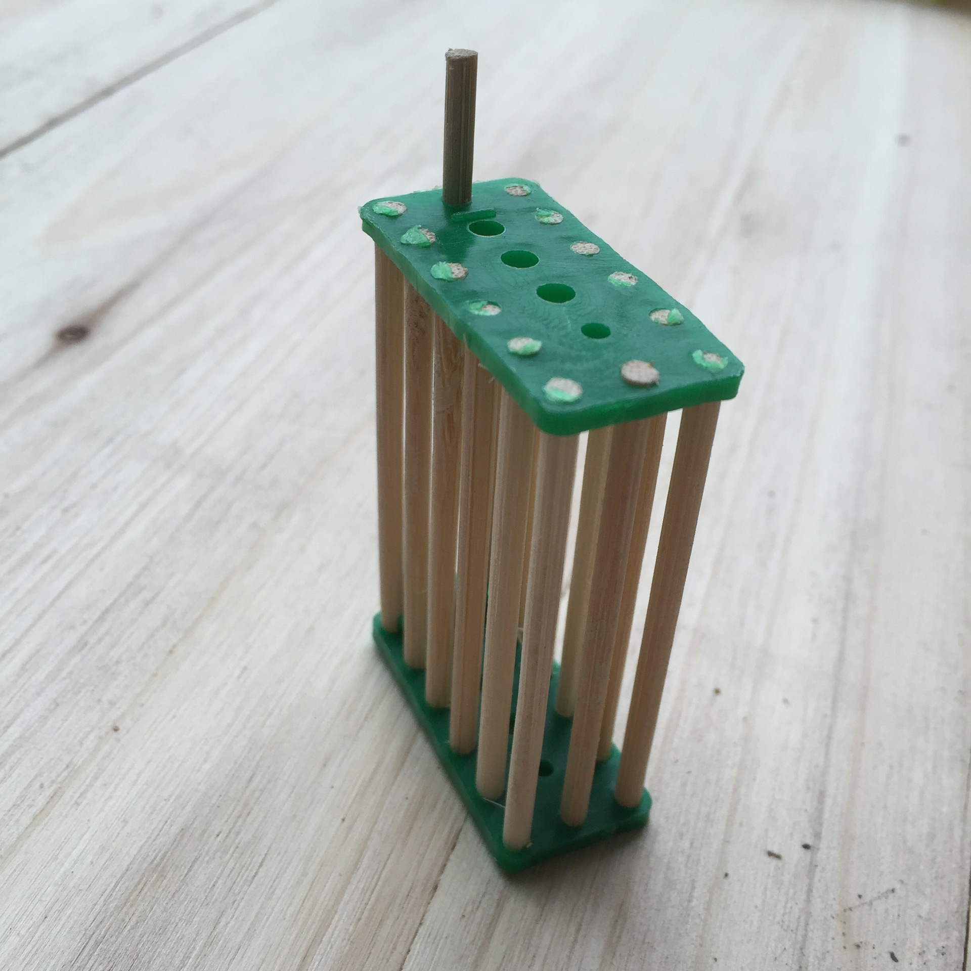 蜂箱蜂具批发囚王笼意蜂蜂箱中蜂蜂箱竹子囚王笼养蜂工具