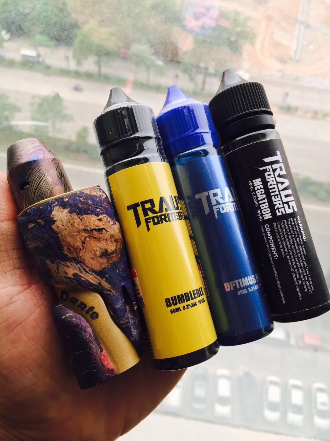 新款正品 大黄蜂烟油 冰爽葡萄柚柠檬茶混合水果口味电子烟烟油