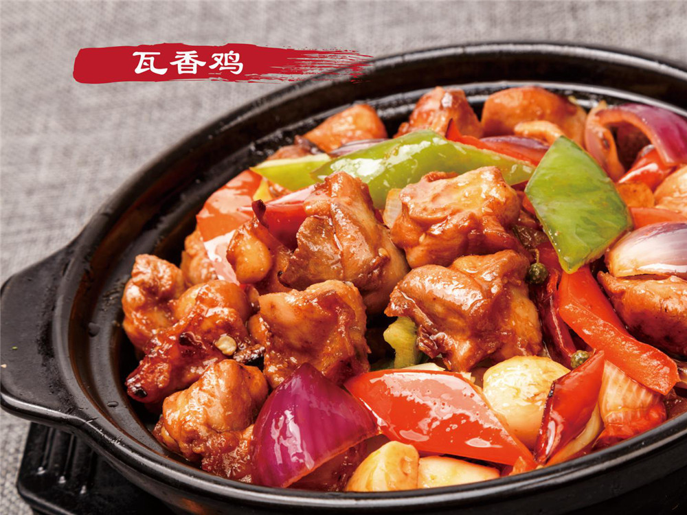 煲记煌煲仔砂锅饭,带来鸡煲鱼新吃法