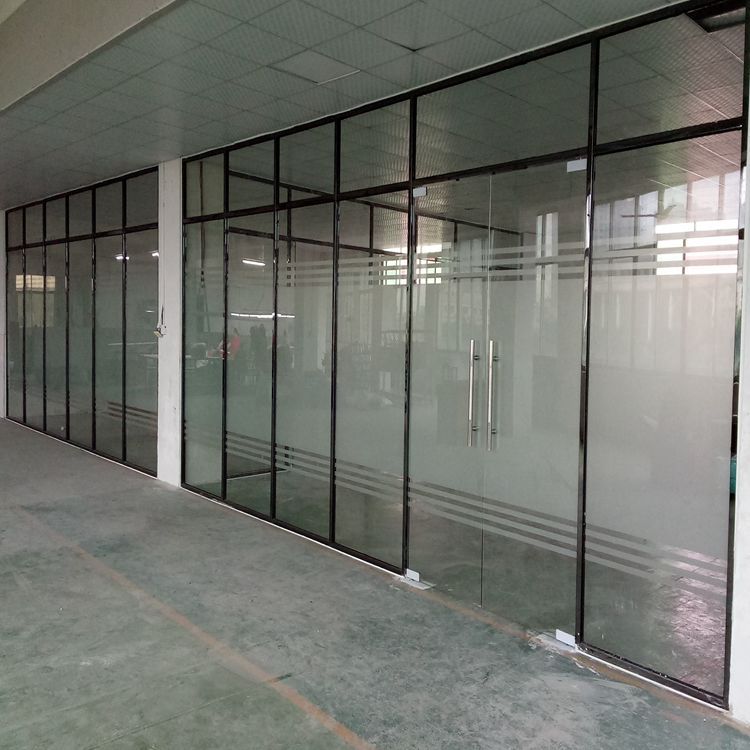 玻璃隔断办公室厂房写字楼12mm钢化玻璃隔断不锈钢铝合金83款型材