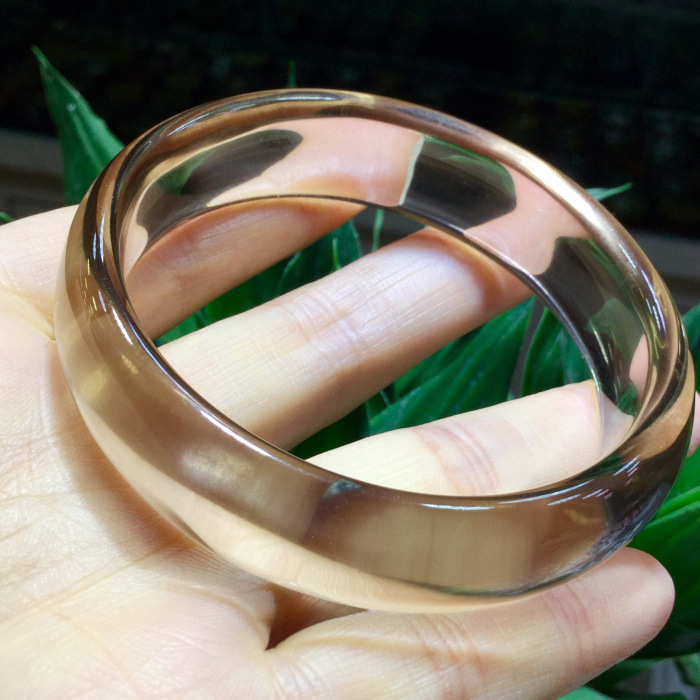 东海水晶天然茶水晶手镯内径57mm