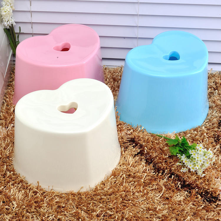 爱心塑料儿童垫脚凳 浴室洗漱增高防滑凳小孩踏脚小板凳蹲坑神器