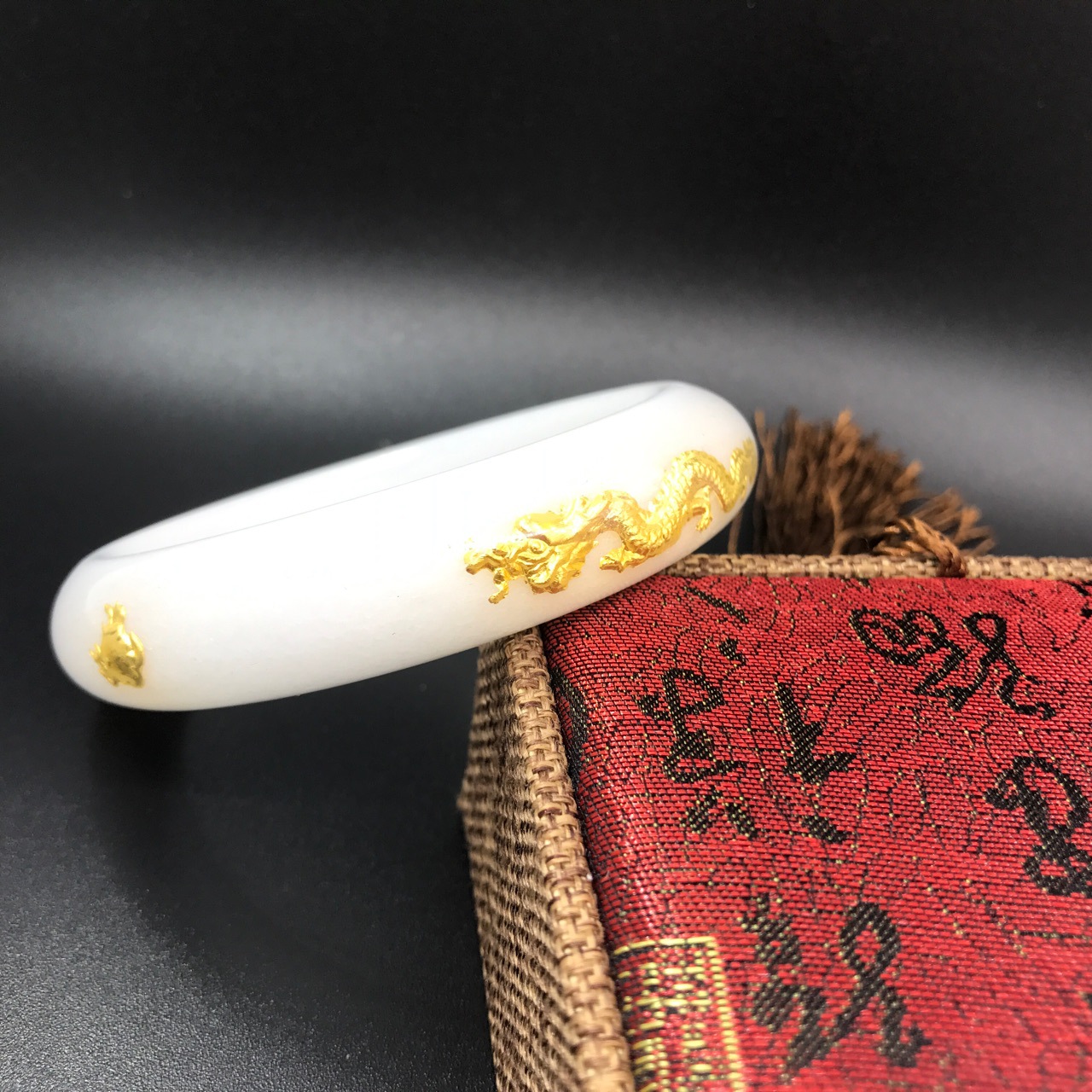 金镶玉黄金手镯 99足金龙凤戏珠玉手镯 旅游区保健会销送礼礼品