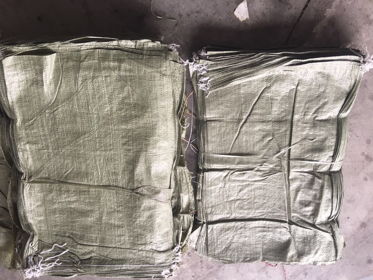 13337702140商品描述是否跨境出口专供货源否品牌编织袋用途垃圾袋