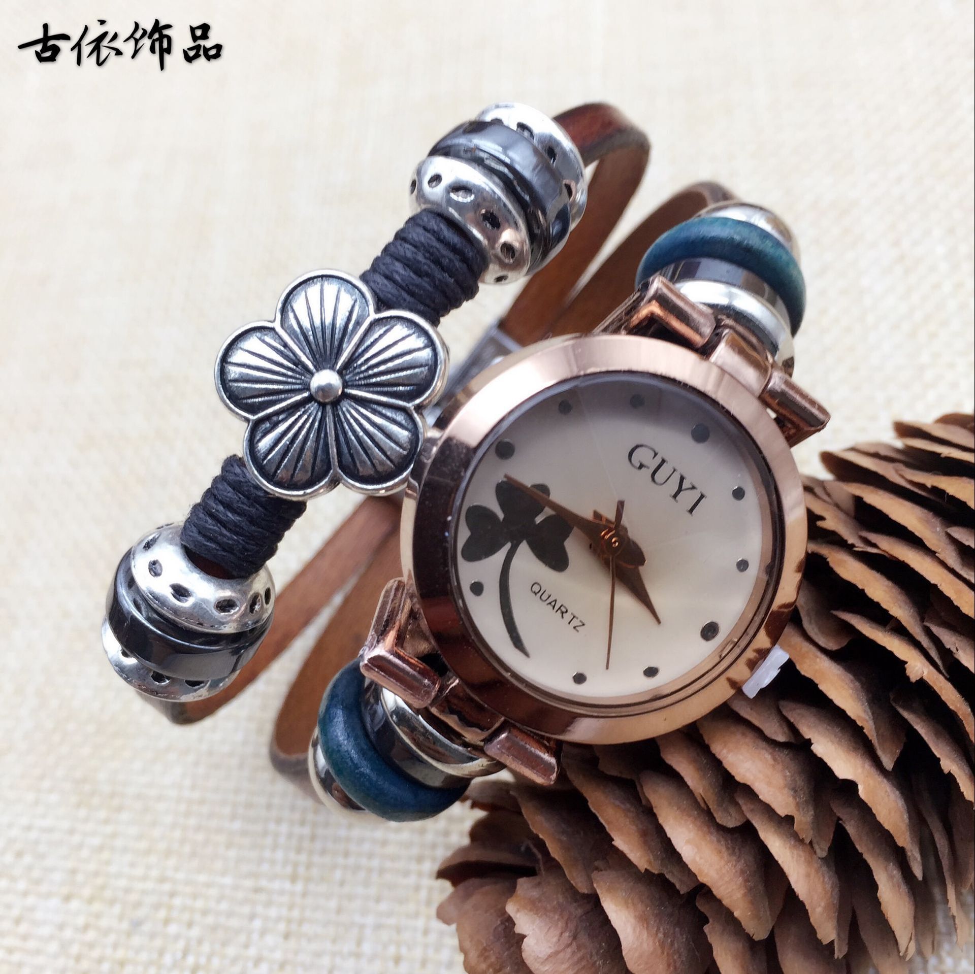 上海古依饰品城隍庙手表批发四叶草手表真皮茶色玻璃面纯手工钻表