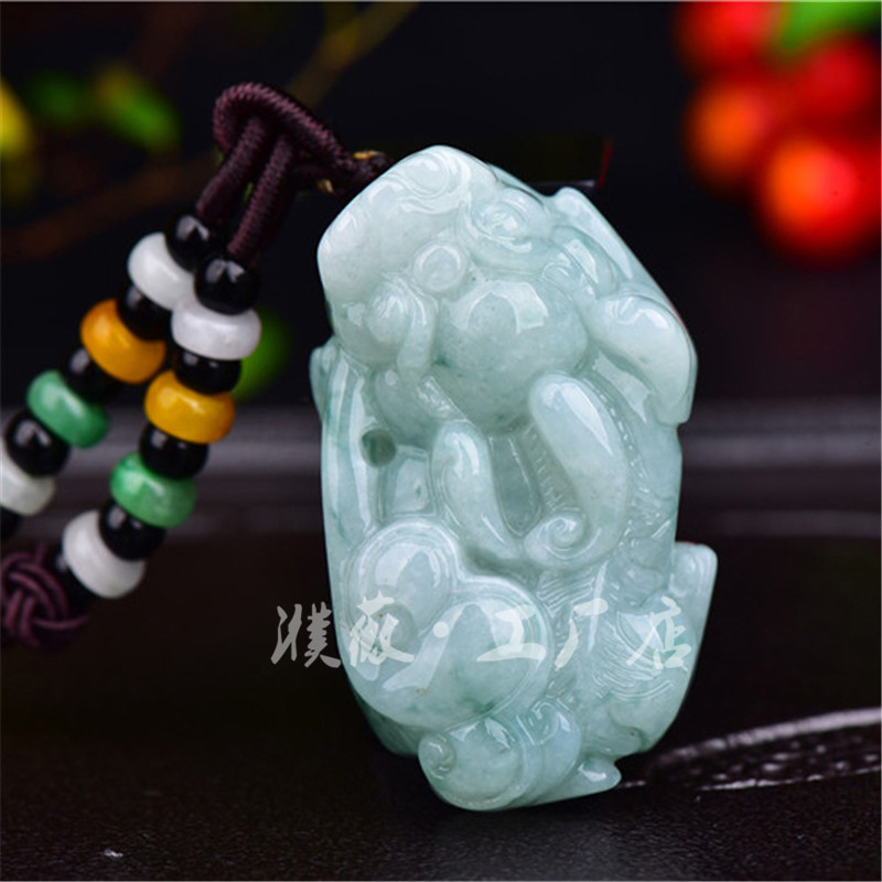 缅甸翡翠a货独角貔貅吊坠男女款工艺品-阿里巴巴