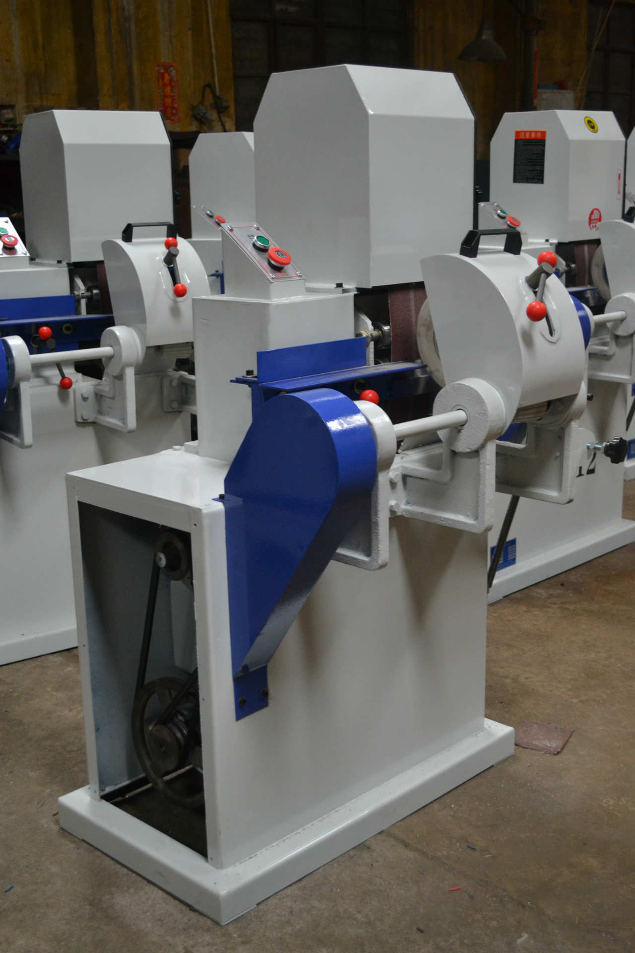 yl供应圆管机 单带自动砂光机 送料圆管砂带机 不锈钢抛光研磨机