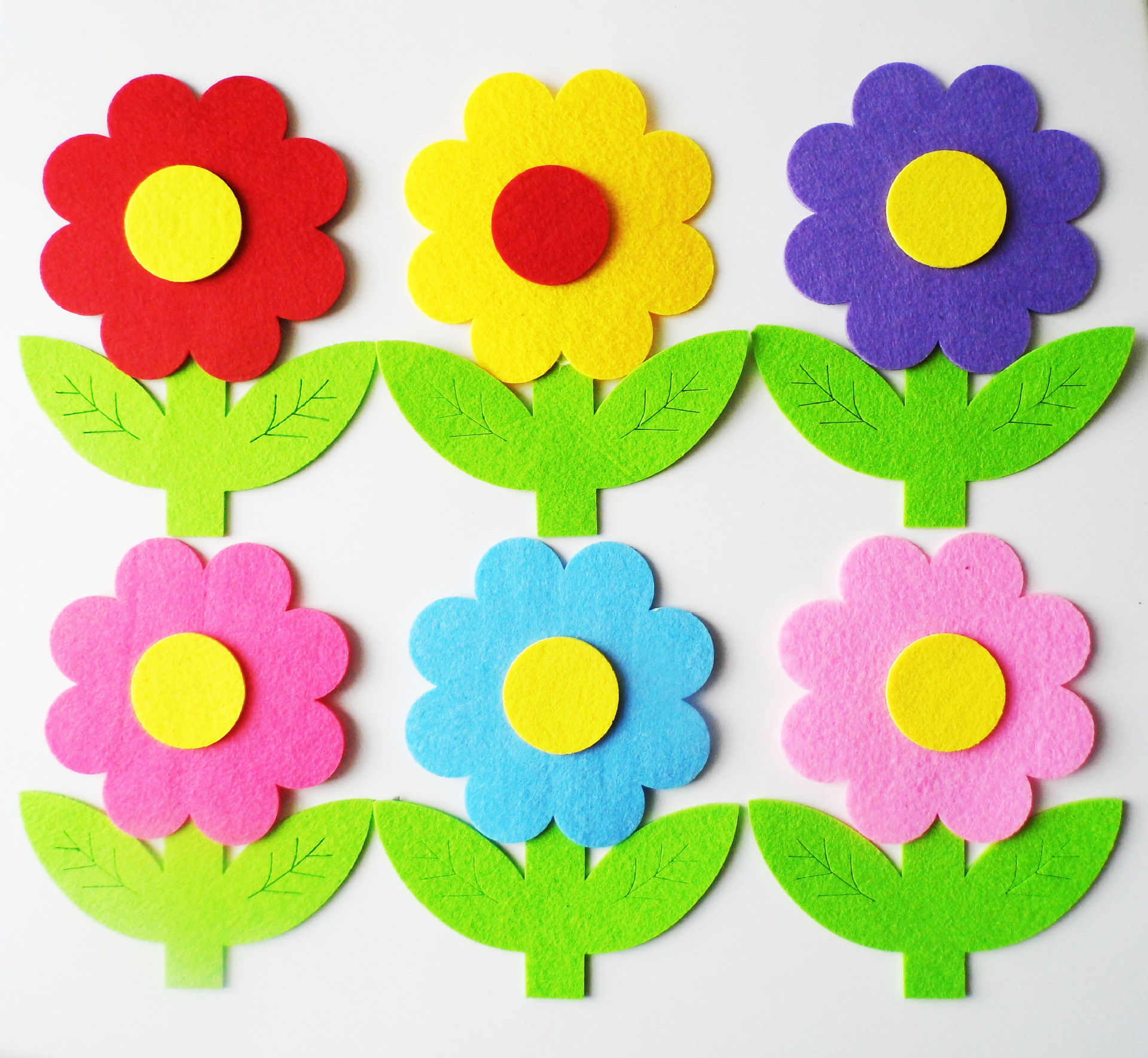 幼儿园教室儿童房装饰环保美化花朵贴饰定制 幼儿园黑板墙贴花朵