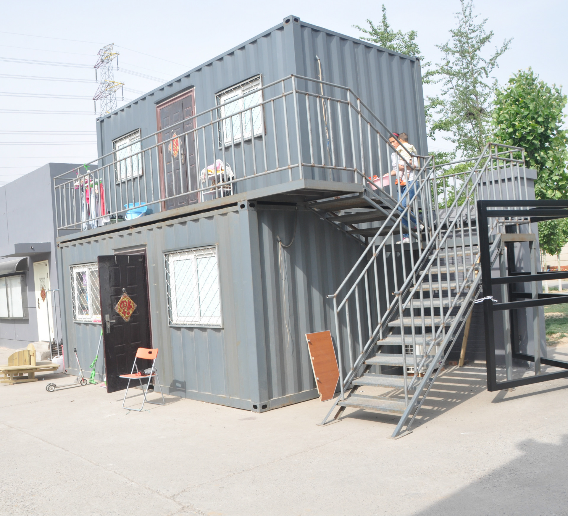 批发定做集装箱楼房公寓集装箱房屋住人商铺集装箱别墅宿舍