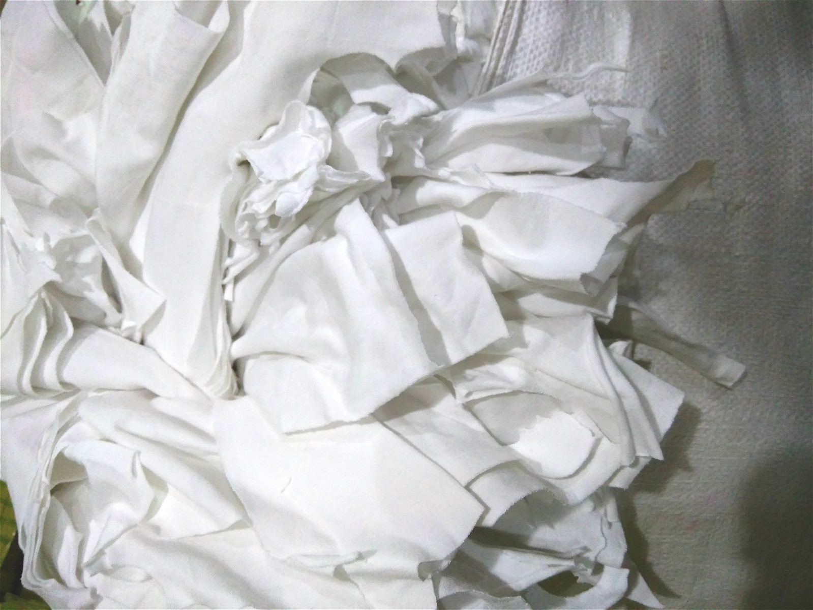 白色纯棉 碎布 擦机布 碎布 全棉 抹布 工业 布条 一斤/3.8元