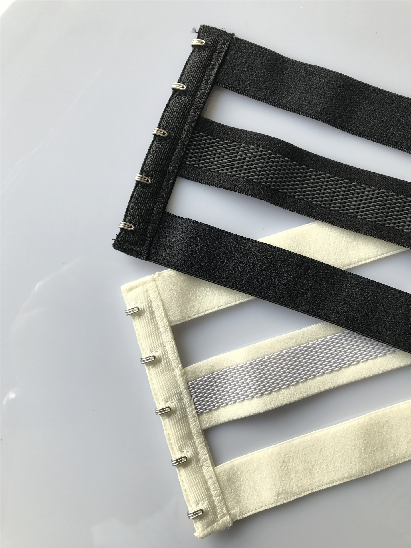 q9033防滑无钢圈聚拢抹胸内衣 美背无痕文胸套装