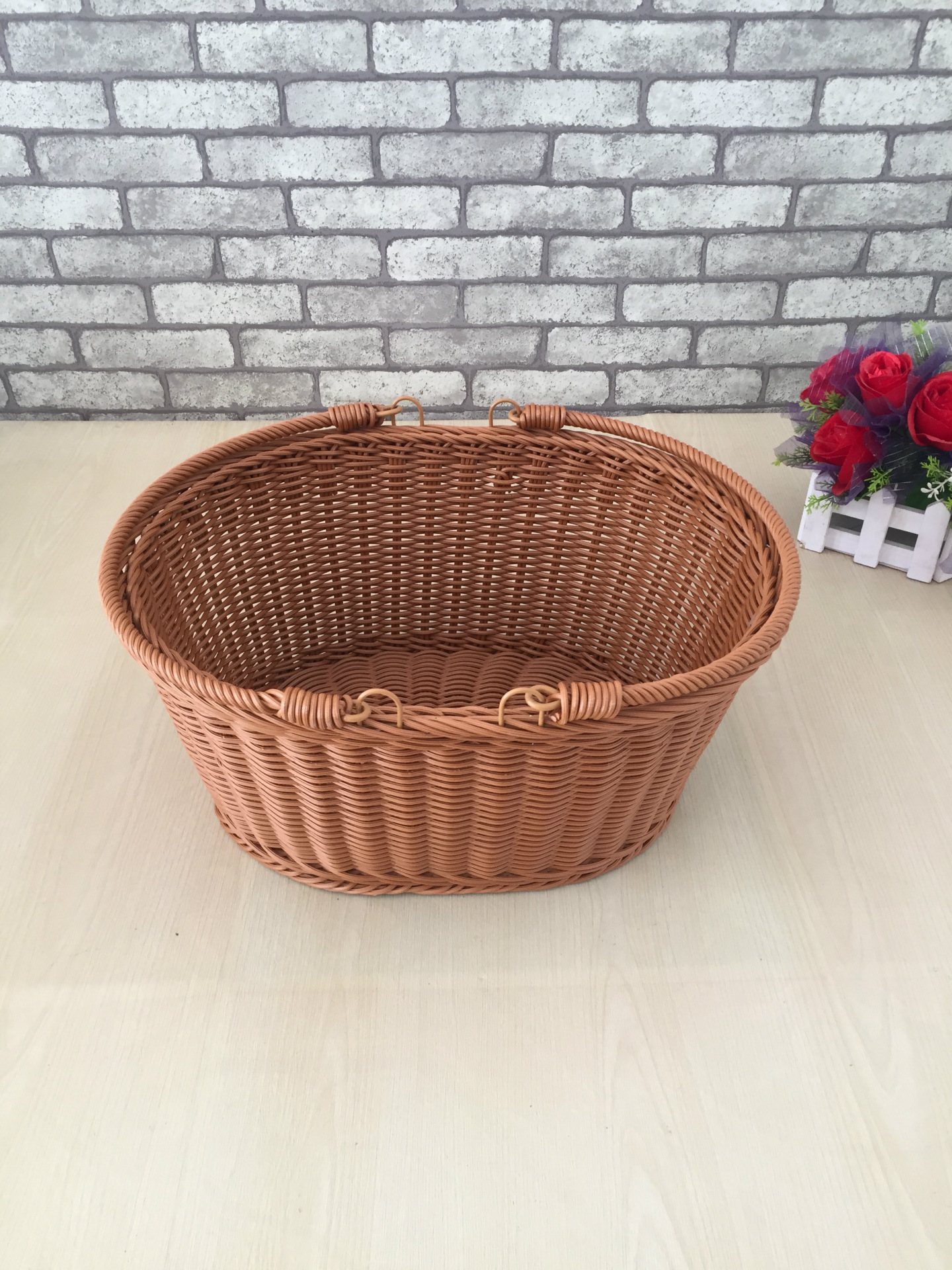 仿藤编手提篮 椭圆形水果篮蔬菜筐零食篮筐收纳盒野餐篮厂家批发