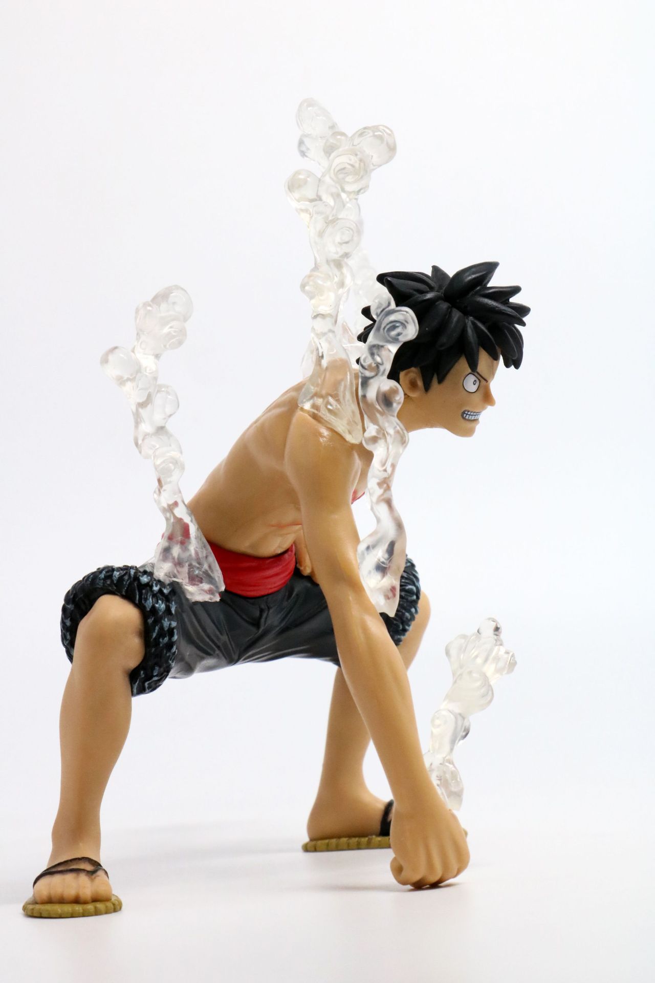 利东辉动漫 海贼王 航海王 造型王 裸身二档路飞 蓝/红裤手办摆件