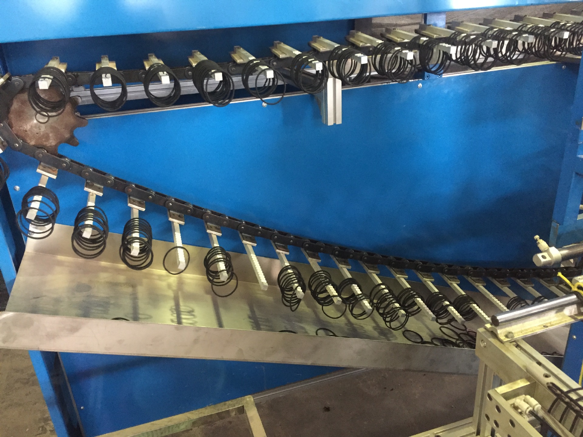 全自动切粘机/橡皮筋粘胶机/头绳发圈切粘机