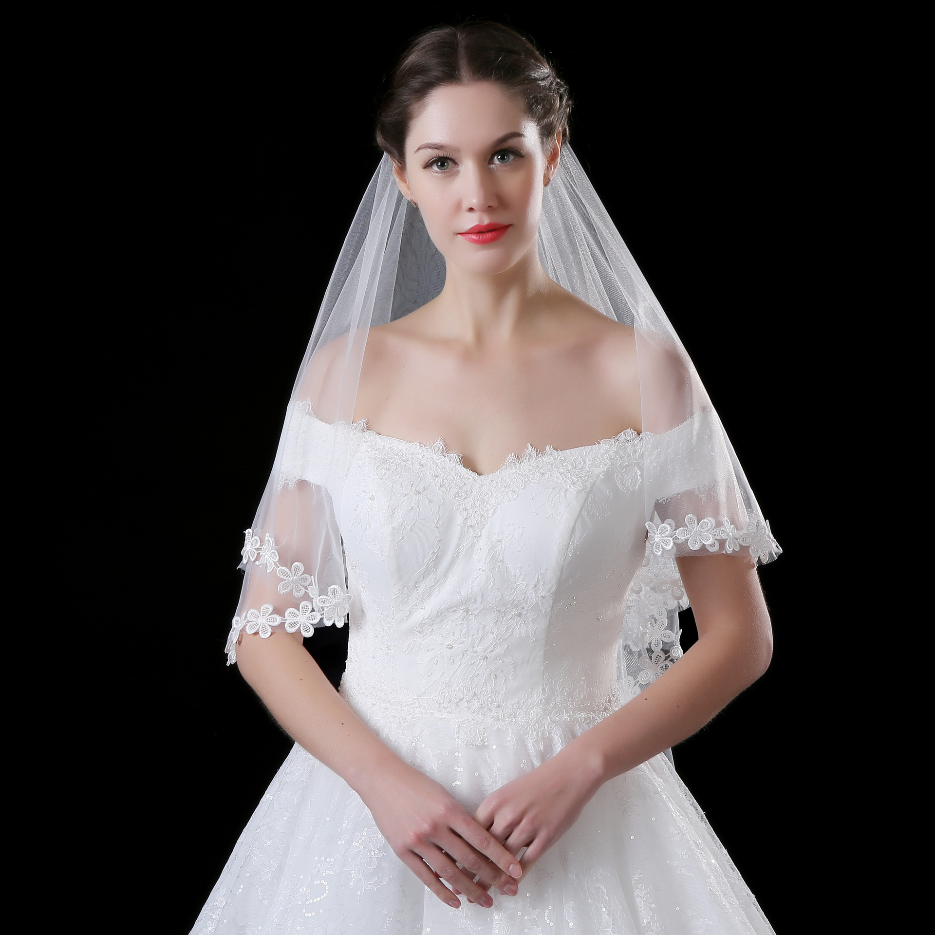 直销新款婚纱韩式公主蕾丝甜美头纱 批发新娘结婚纱短款简约头纱