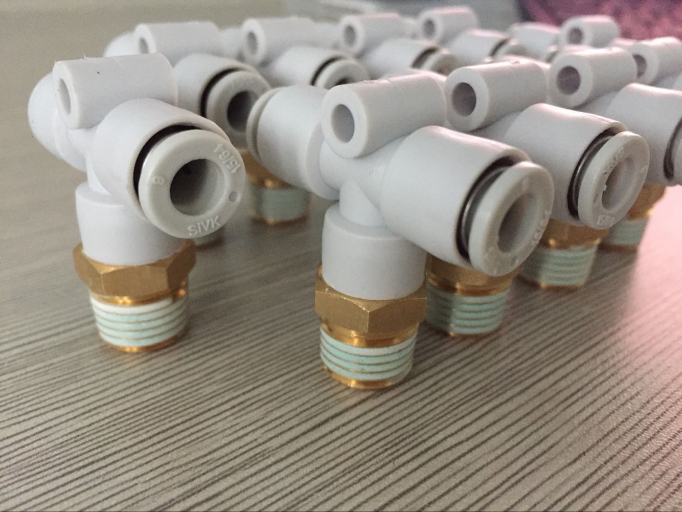 斯威气动smc型外螺t型接头气管接头 pu管接头快速接头三通t型接头