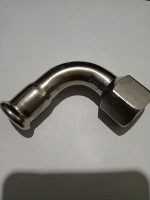 304不锈钢卡压内螺纹90°弯头