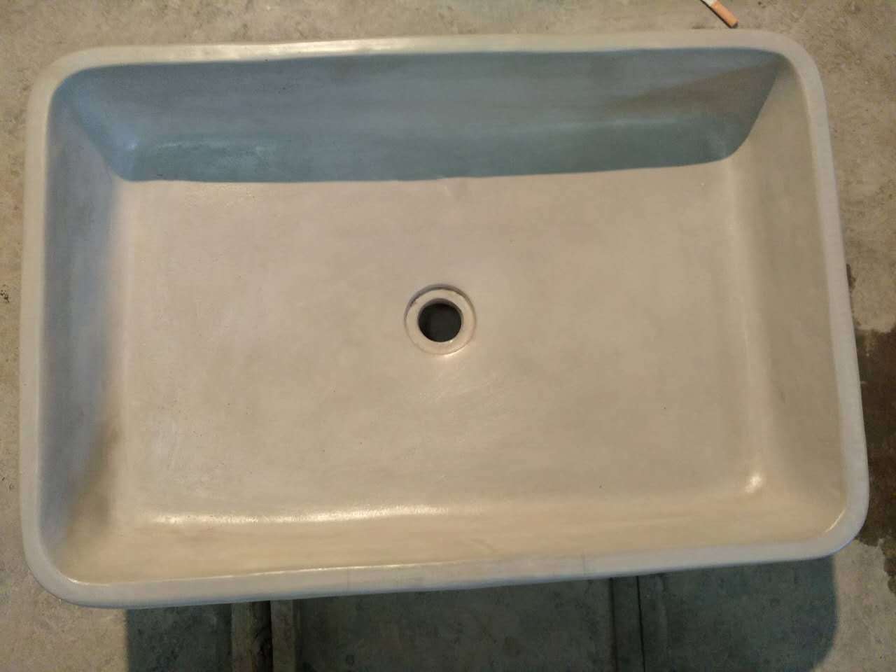 成品展示正在生产中的水泥洗手盆这样多元化的水泥盆有没有让您心动呢