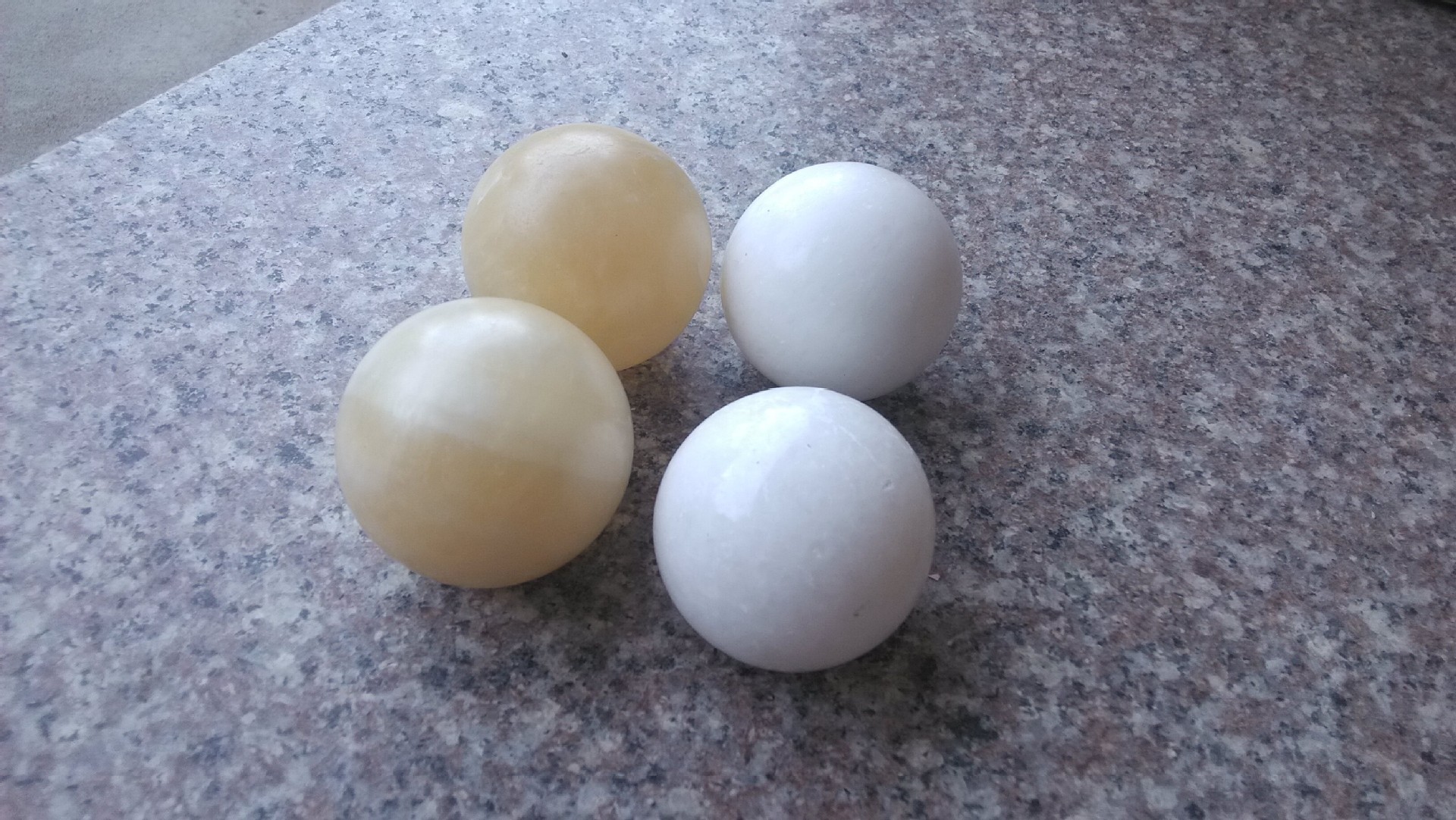 白石头球 10起 石头球#健身球#2元店低价批发 二元店货源批发