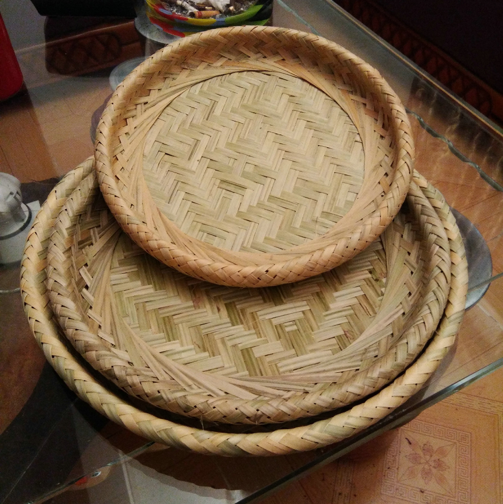 创意竹制工艺品厂家竹编工艺品竹制圆形托盘批发生鲜水果托盘