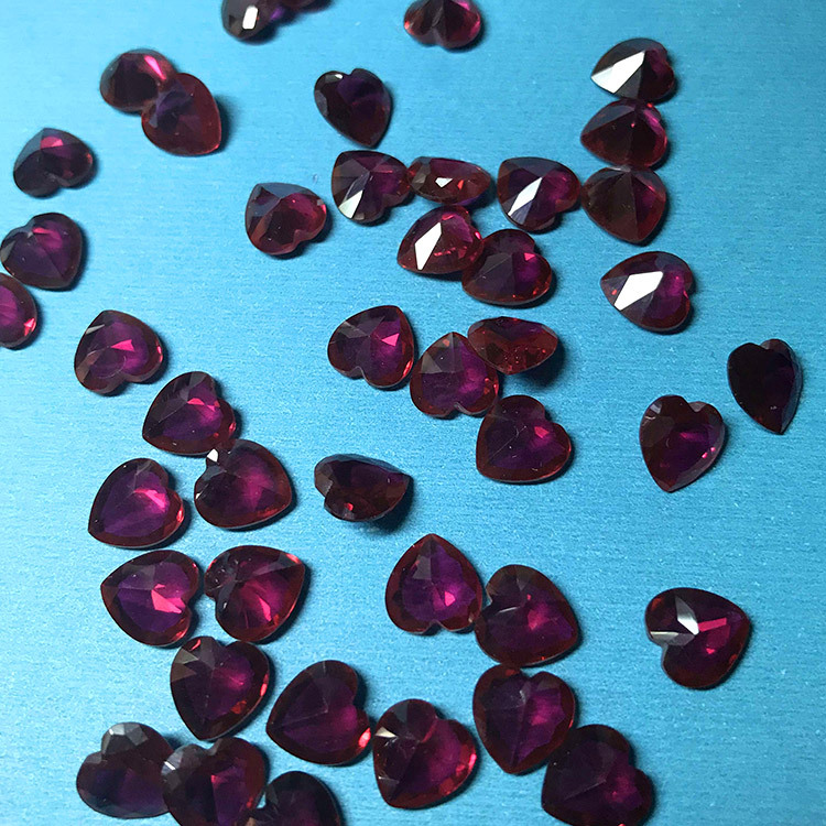 梧州宝石红刚玉批发 梧州人造宝石红刚玉红宝石人造红宝石红刚玉