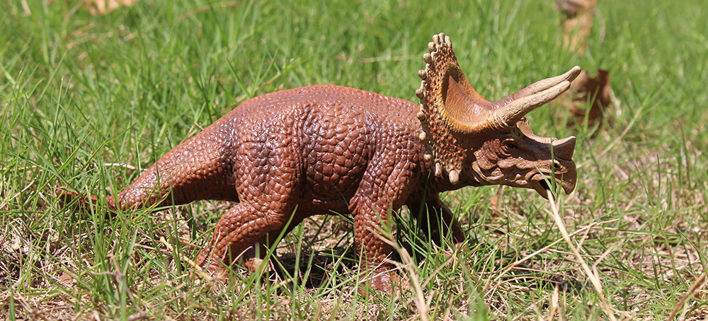 20cm恐龙仿真玩具模型 pvc硬质实心三角龙 仿真静态三角龙