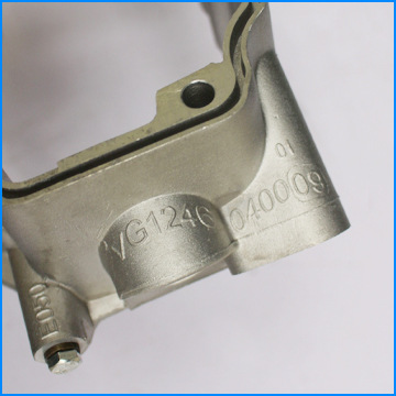 原厂d12发动机摇臂罩下罩总成 vg1246040009 vg1246040009