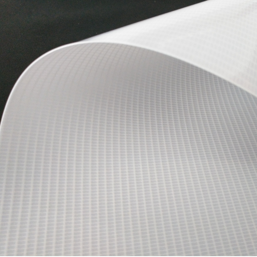 厂家优惠供应pvc灯箱布网格布单透车贴布面平整光亮专业广告布