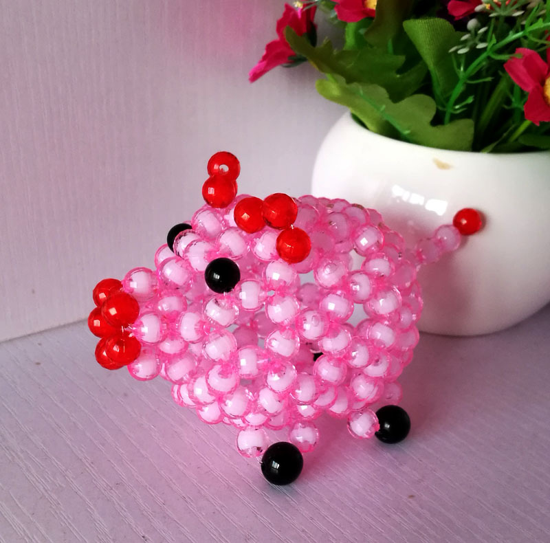 手工艺diy 十二生肖金猪家居摆件串珠工艺品地摊热销工艺摆件货源