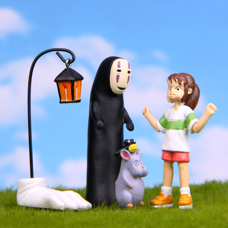 宫崎骏千与千寻夜里吊灯苍蝇老鼠无脸男千寻微景观diy造景公仔